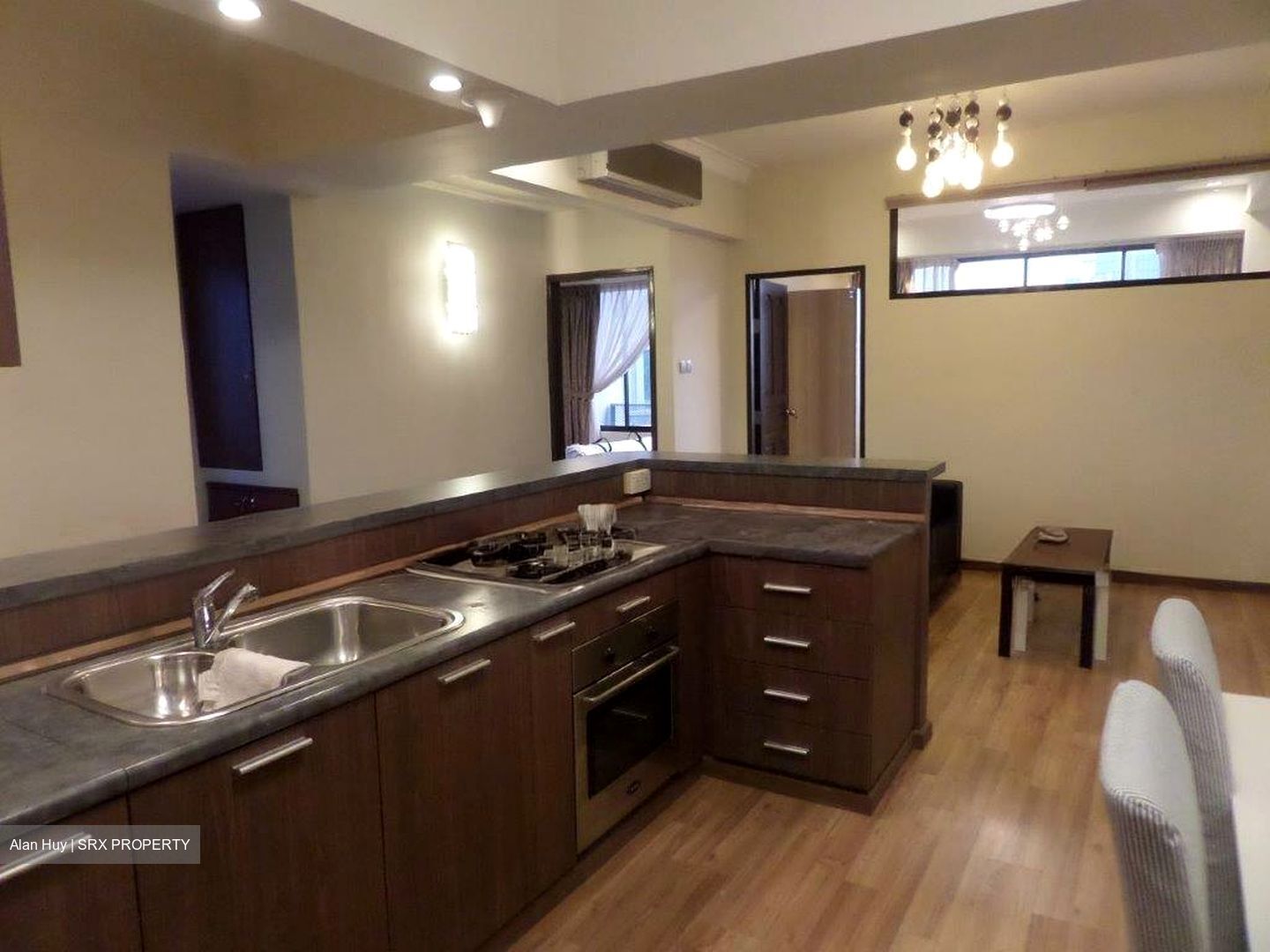 International Plaza (D2), Apartment #498808071